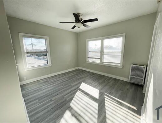 Studio Apartment 832 W Florence Ave in Los Angeles, CA 90044