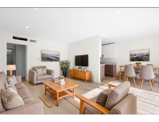 2 Bedroom Apartment 7961 Willis Ave in Panorama City, CA 91402