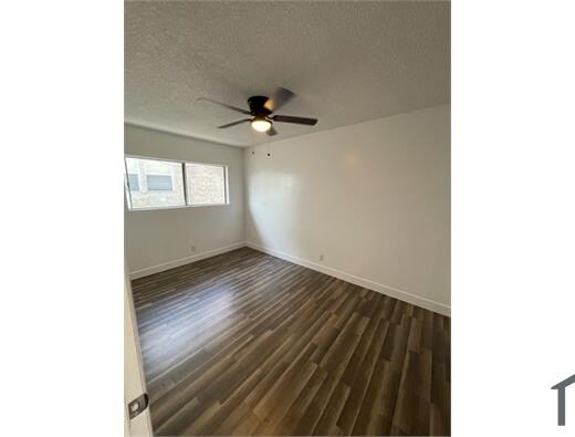 2 Bedroom Apartment 976 W 46Th St in Los Angeles, CA 90037