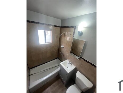 1 Bedroom Apartment 228 W F St in Wilmington, CA 90744