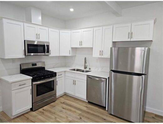 1 Bedroom Apartment 6439 Orange St in Los Angeles, CA 90048
