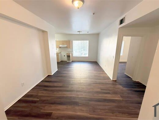1 Bedroom Apartment 1315 James M Wood Blvd in Los Angeles, CA 90015