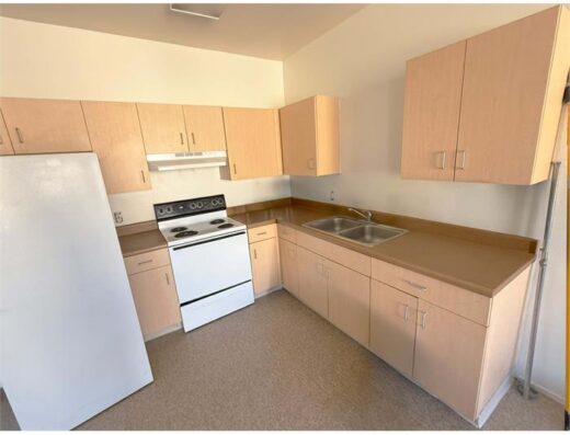 1 Bedroom Apartment 1315 James M Wood Blvd in Los Angeles, CA 90015
