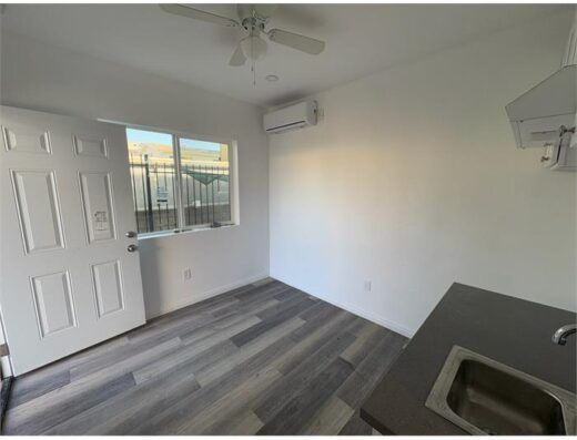 2 Bedroom Apartment 501 North Avenue 50 in Highland Park, CA 90042