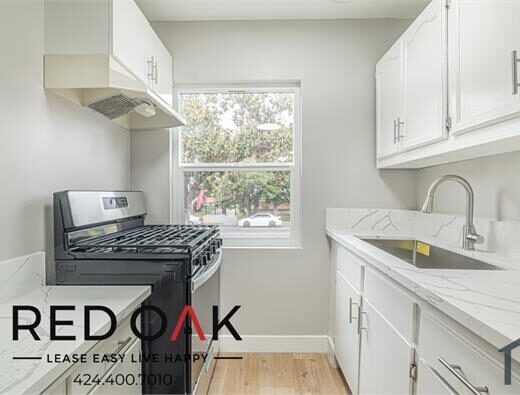 Studio Apartment 4646 Coliseum St in Los Angeles, CA 90016