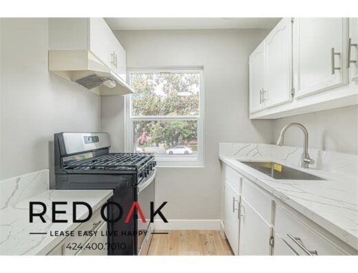 Studio Apartment 4646 Coliseum St in Los Angeles, CA 90016