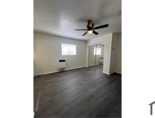 Studio Apartment 211 E 55Th St in Los Angeles, CA 90011