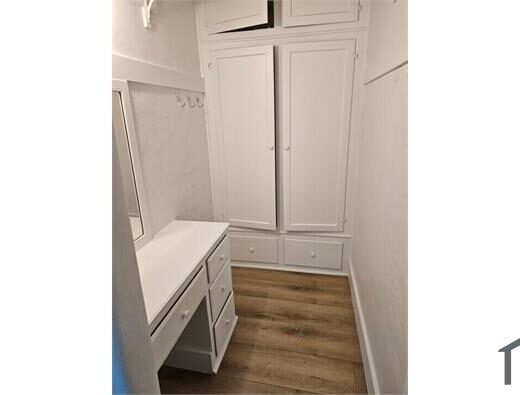 Studio Apartment 6439 Orange St in Los Angeles, CA 90048