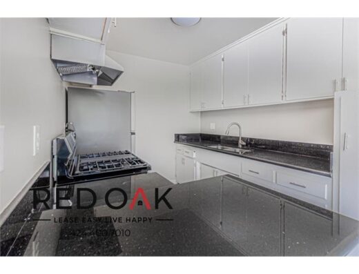 1 Bedroom Apartment 4024 Nicolet Ave in Los Angeles, CA 90008