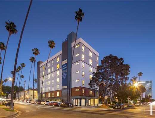 3 Bedroom Apartment 3920 W 5Th St in Los Angeles, CA 90020