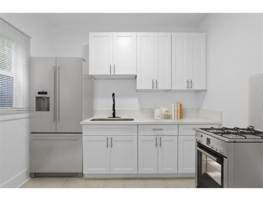 Studio Apartment 1344 W 4Th St in Los Angeles, CA 90017