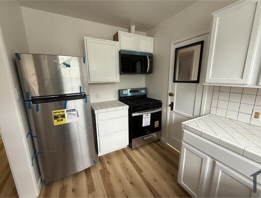 1 Bedroom Apartment 1201 N Gower St in Los Angeles, CA 90038
